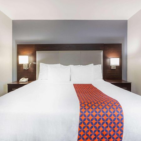 La Quinta By Wyndham Rockford Hotel Luaran gambar