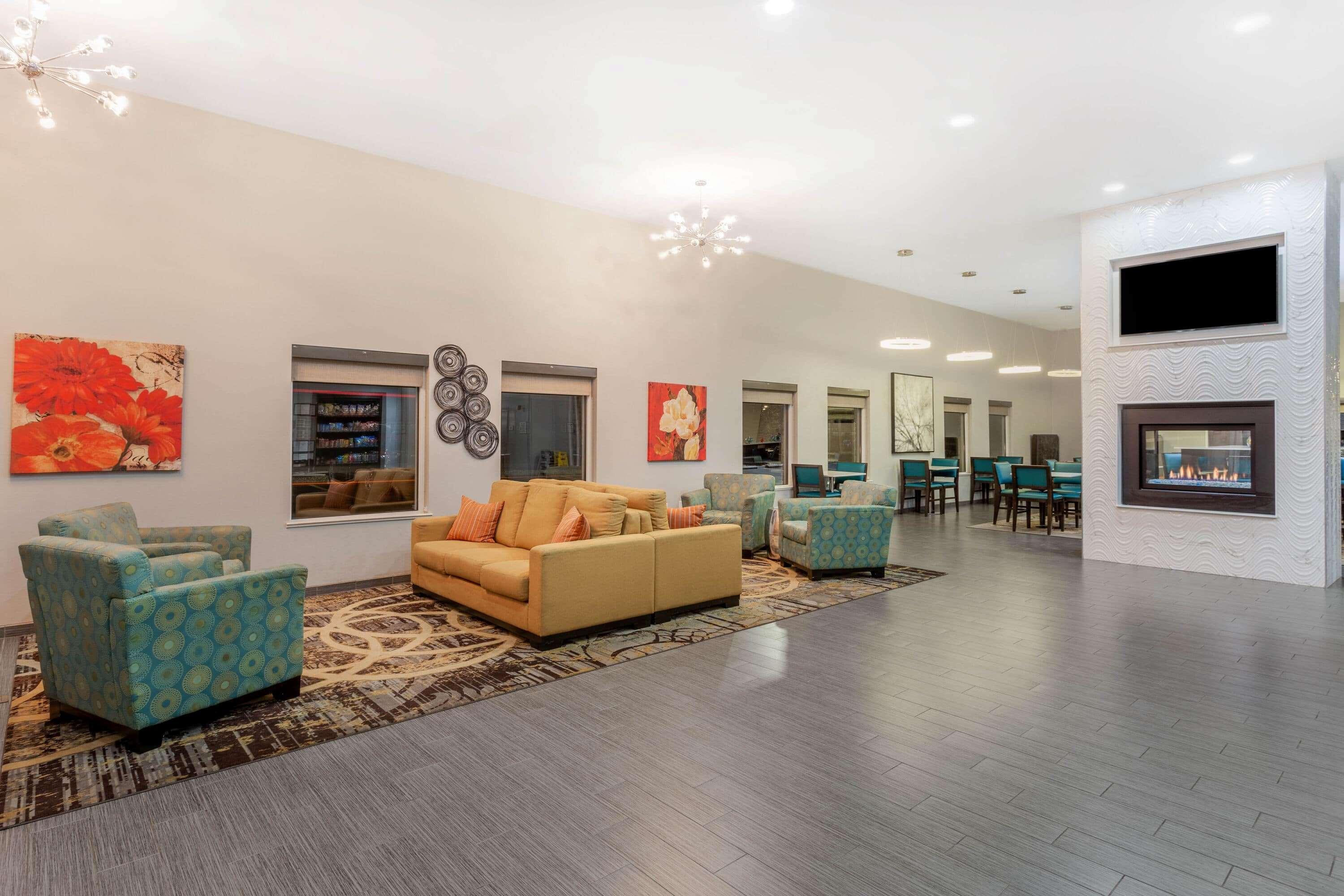 La Quinta By Wyndham Rockford Hotel Luaran gambar